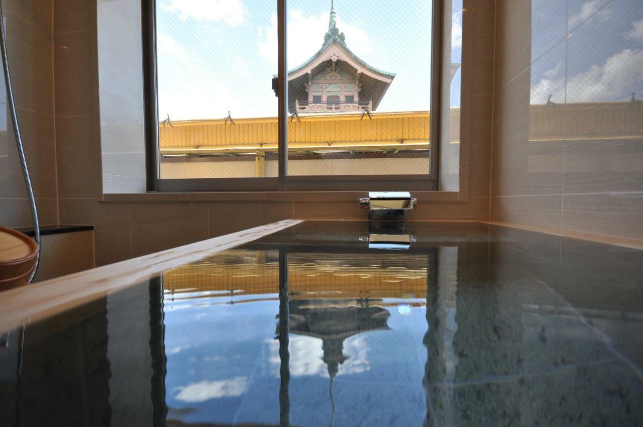 料理旅館 花楽 旅館 4*